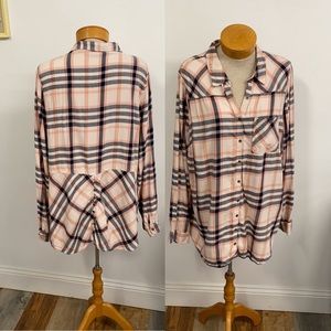 Maurice’s plaid shirt size 2